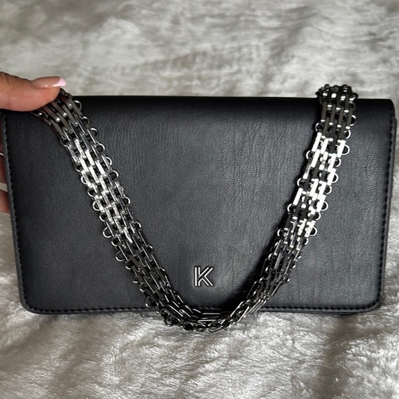 Kendall & Kylie Black and Silver Crossbody Bag with Chain Strap - Picture 1 of 1